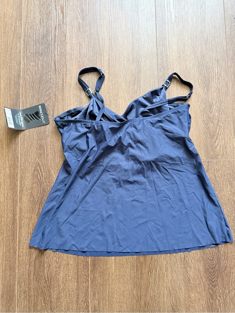 Miraclesuit Cups Surplice Tankini Top 40DD - Picture 5 of 9